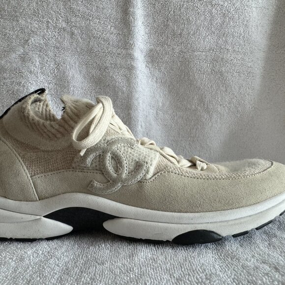 CHANEL WOMEN’S CC LOW-TOP SNEAKERS SUEDE AND KNIT FABRIC 42 - Picture 3 of 13